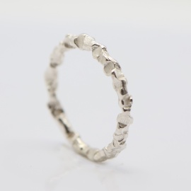 aleyna-r_zilveren_grillige_ring_organische_stijl