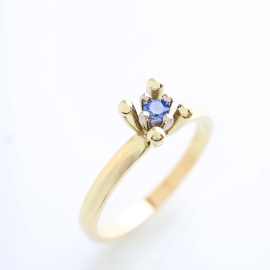 erica_gouden_ring_saffier_solitaire_goudsmid_tessa_reijmers_arnhem_1218872240