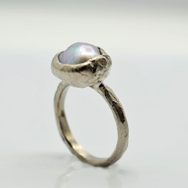 neoly_handgemaakte_zilveren_ring_met_grijs_blauwe_parel
