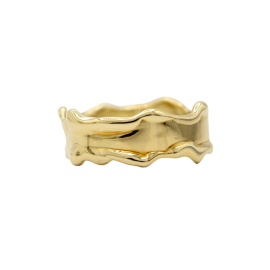 gouden brede ring met aangesmolten, gereticuleerde rand saturna-r1 sfeerfoto