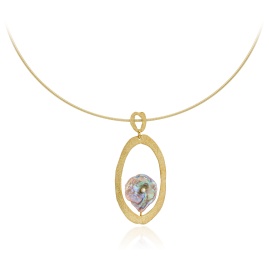 gouden hanger adyra-h6 met keshi parel en diamant sfeerfoto