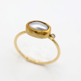 willly_handgemaakte_unieke_gouden_ring_met_diamant_en_parel