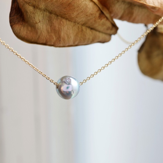 akoy_akoya_parel_aan_gouden_collier