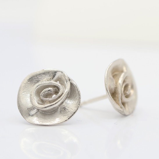 camelie_handgemaakte_zilveren_oorbellen_roosje