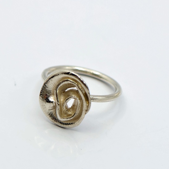 camelie_ring_zilver_neoplata_met_bloem
