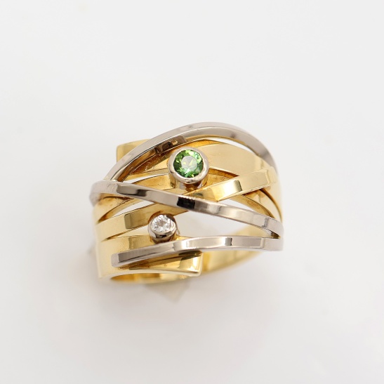 dierbaar_luxe_bandjes_ring_handgemaakt_door_goudsmid_tessa_reijmers_in_arnhem