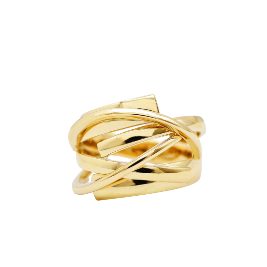 gouden_ring_collectie_hou_me_vast_ontwerp_omhels_mij_van_goudsmid_tessa_reijmers__een_strak_dynamisch_luxe_ring_jpeg