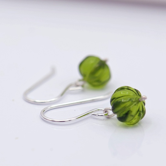 molly_zilveren_pompoen_oorbellen_1277164798