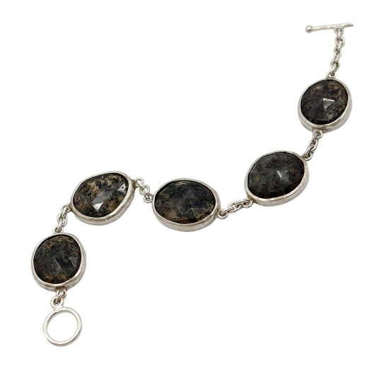 zilveren armband selina met rutielkwarts sfeerfoto