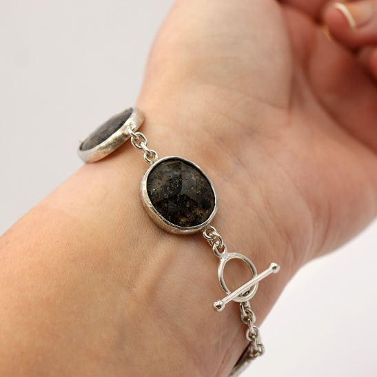 selina_zilveren_armband_met_rutiel_kwarts_stenen